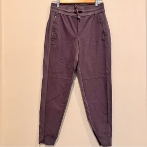 Athleta Headlands Hybrid Trek Mid Rise Jogger